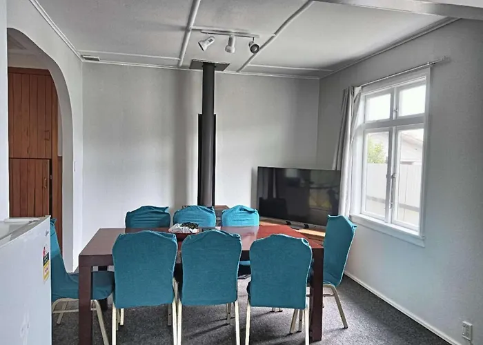 5 Bedroom House A Rotorua